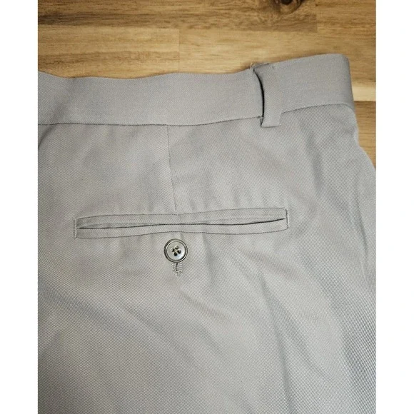 Joseph & Feiss Men's Dress Pants Size 44x30 Wool Blend Cuffed Pleated Tan Soft - Picture 3 of 8